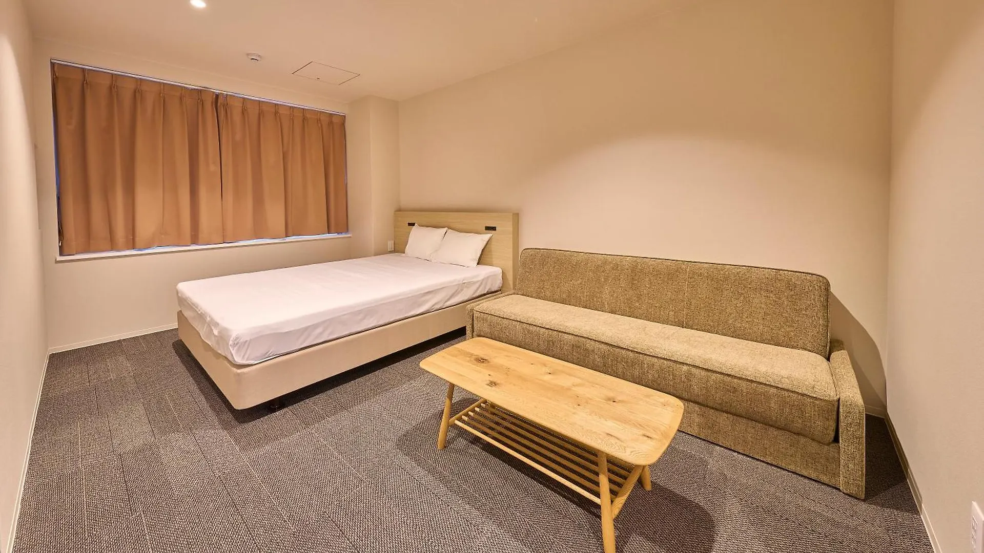Grand Hostel Ldk Tokyo Nishikasai -Grand Opening In May 2025- 0*,  Japan